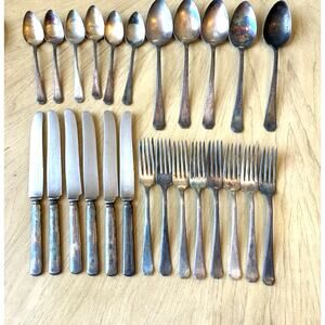 VTG Wm. Rogers Mfg. Co. AA Silverplate Flatware 25 Set Mayfair Pattern 1923 Pat